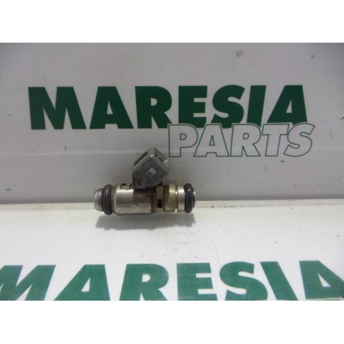 Renault - Laguna - Injector (benzine injectie)