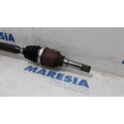 Citroen - C3 - Aandrijfas links-voor