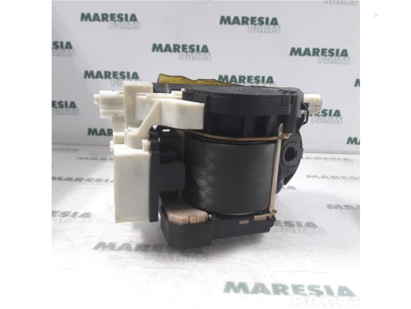 Fiat - Punto - Front seatbelt, right