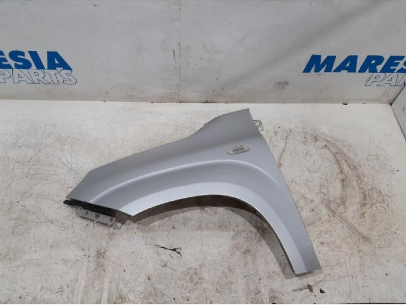 Fiat - Panda - Front wing, left