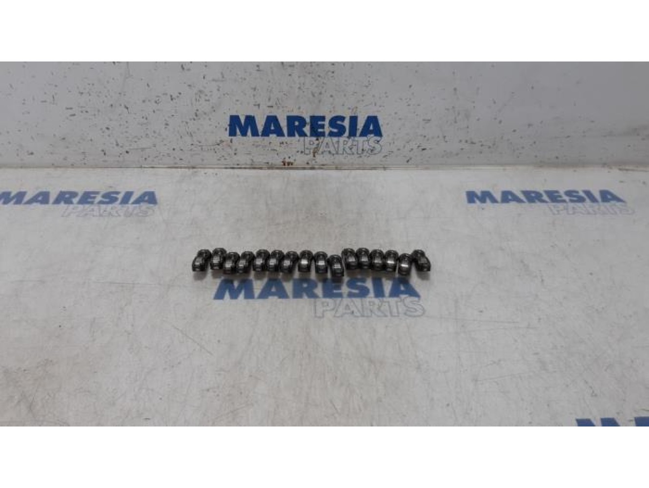 Peugeot - 207 - Rocker arm