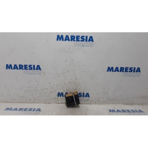 Citroen - C4 Grand Picasso - Glow plug relay