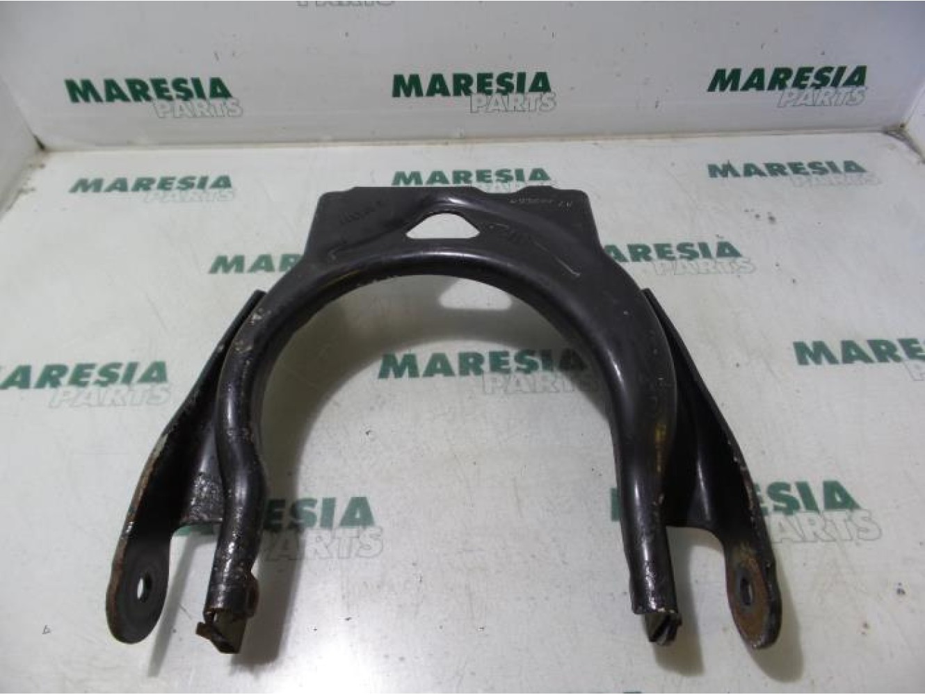 Peugeot - 407 - Querlenker links vorne