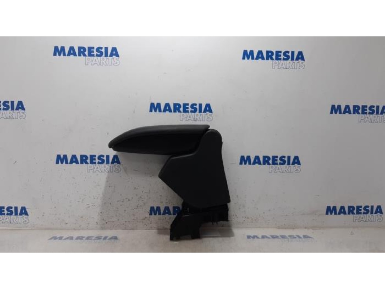 Citroen - C3 - Armrest