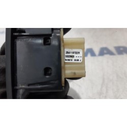 Renault - Trafic - Multi-functional window switch