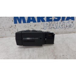 Renault - Trafic - Commande radio volant