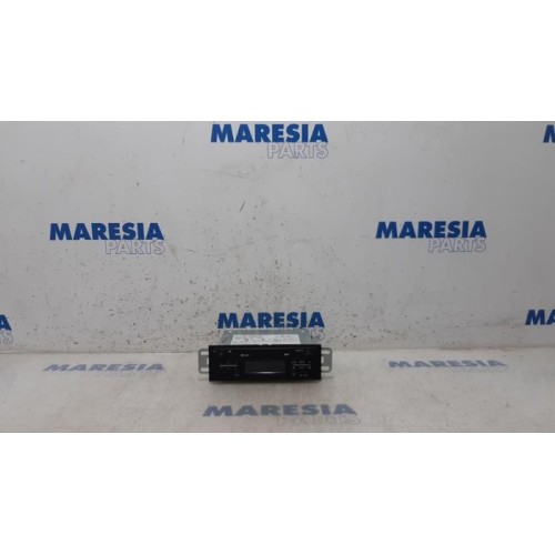Renault - Trafic - Radio