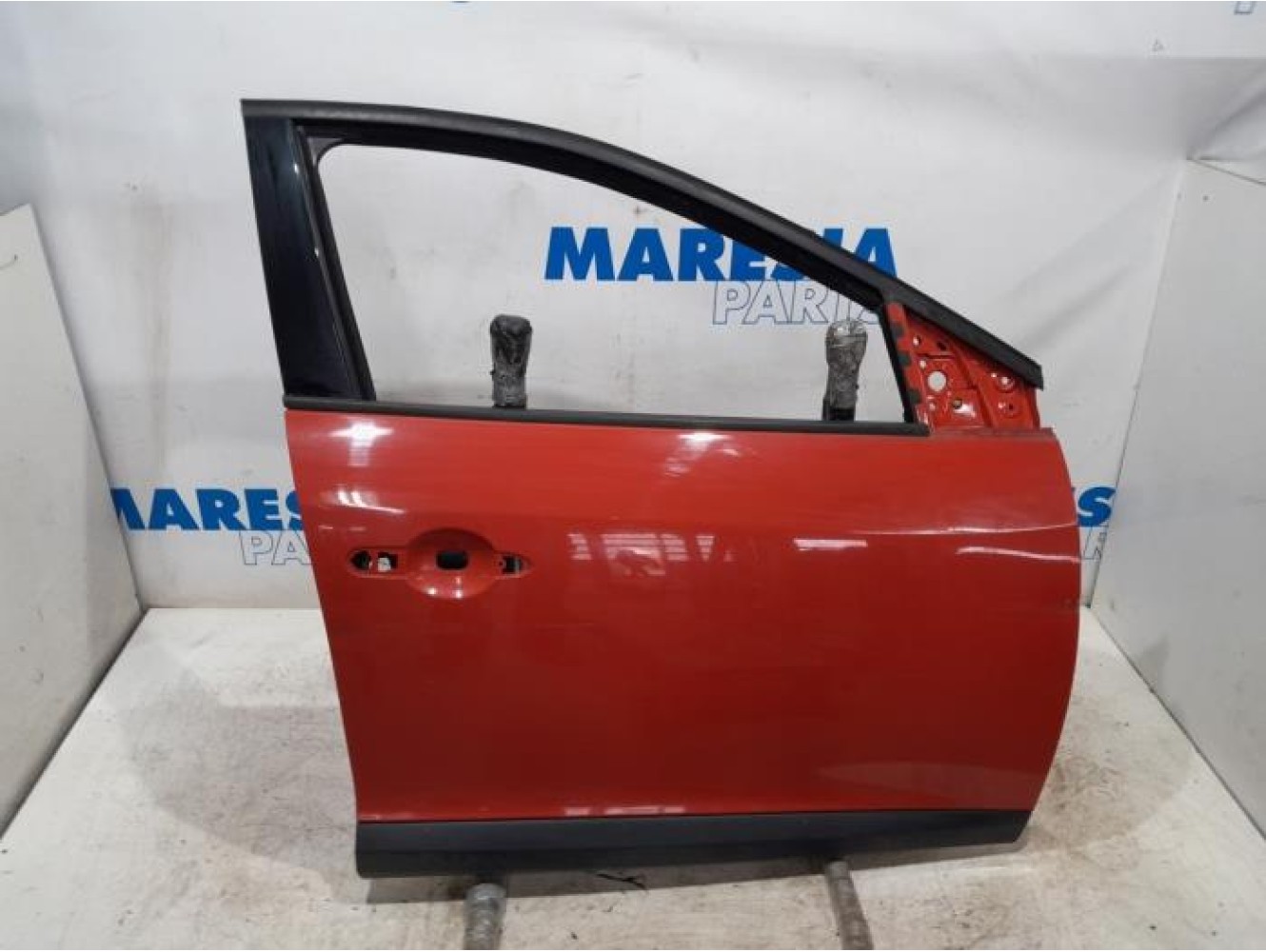 Renault - Megane - Front door 4-door, right