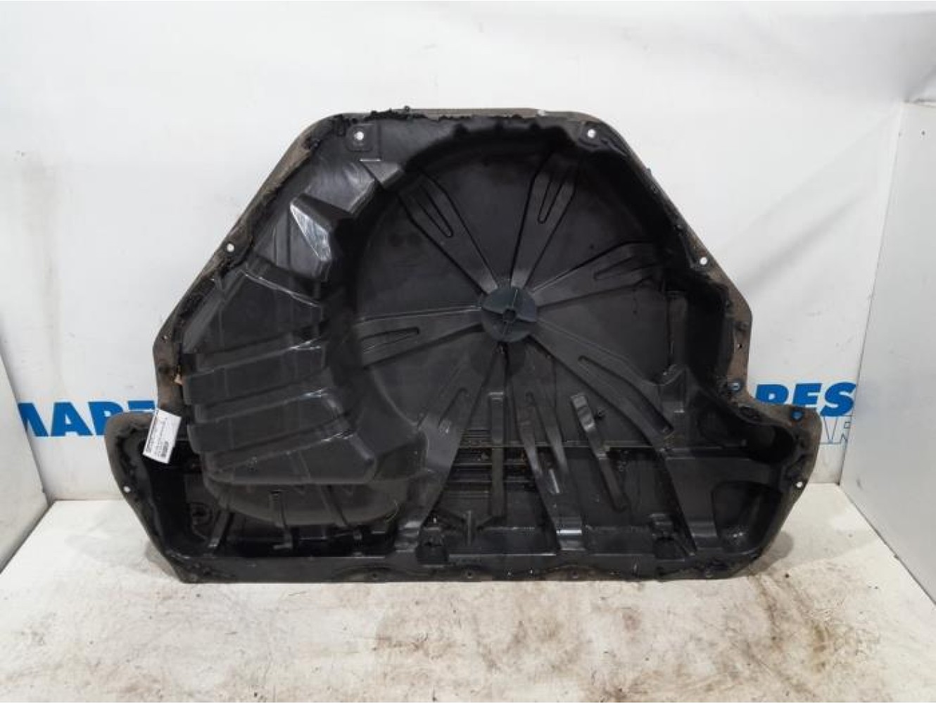 Renault - Megane - Reservewielbak
