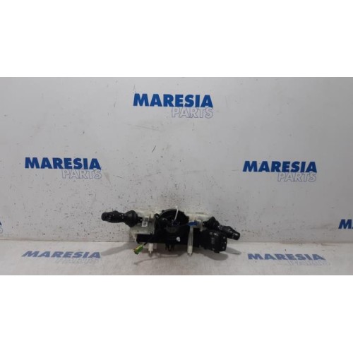 Renault - Megane - Steering column stalk