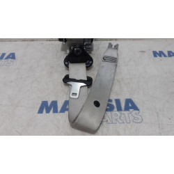 Renault - Megane - Front seatbelt, right