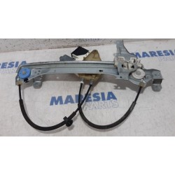 Renault - Megane - Rear door window mechanism 4-door, right