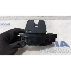 Citroen - C4 Grand Picasso - Tailgate lock mechanism