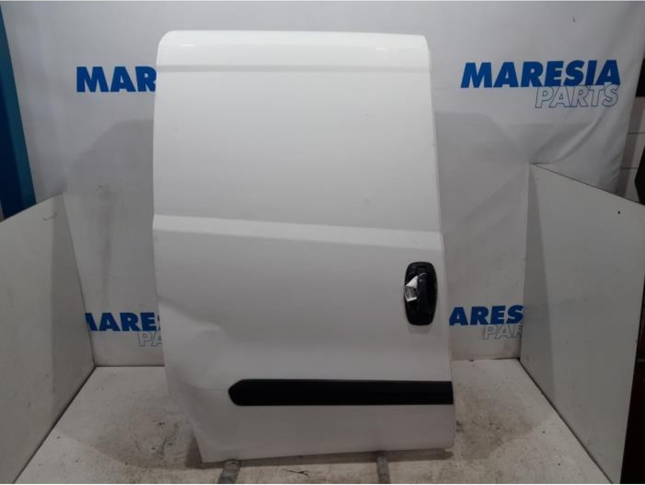 Fiat - Doblo - Sliding door, right