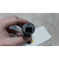 Renault - Megane - Scheibensprüherpumpe vorne