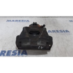 Renault - Megane - Front brake calliper, left