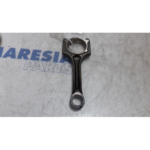 Peugeot - 5008 - Connecting rod