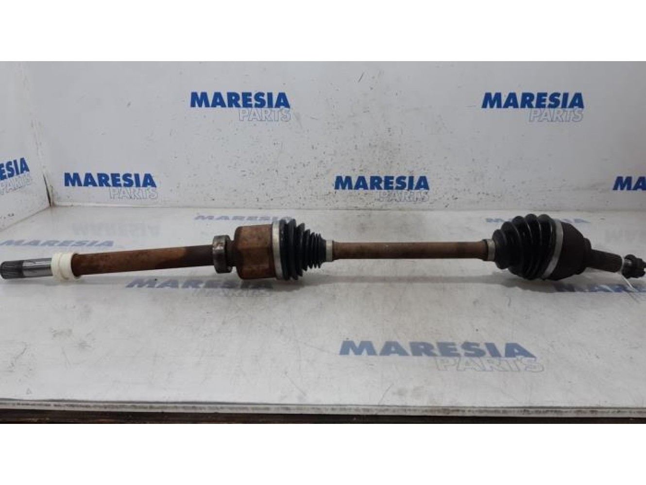 Renault - Trafic - Arbre de transmission avant droit