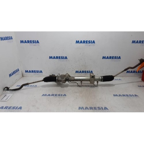 Renault - Trafic - Power steering box