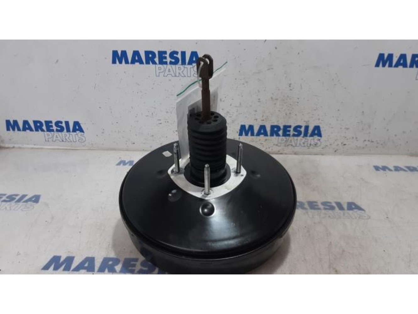 Renault - Trafic - Brake servo