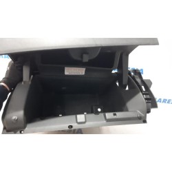 Renault - Trafic - Glovebox
