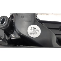 Citroen - C4 Grand Picasso - Subwoofer