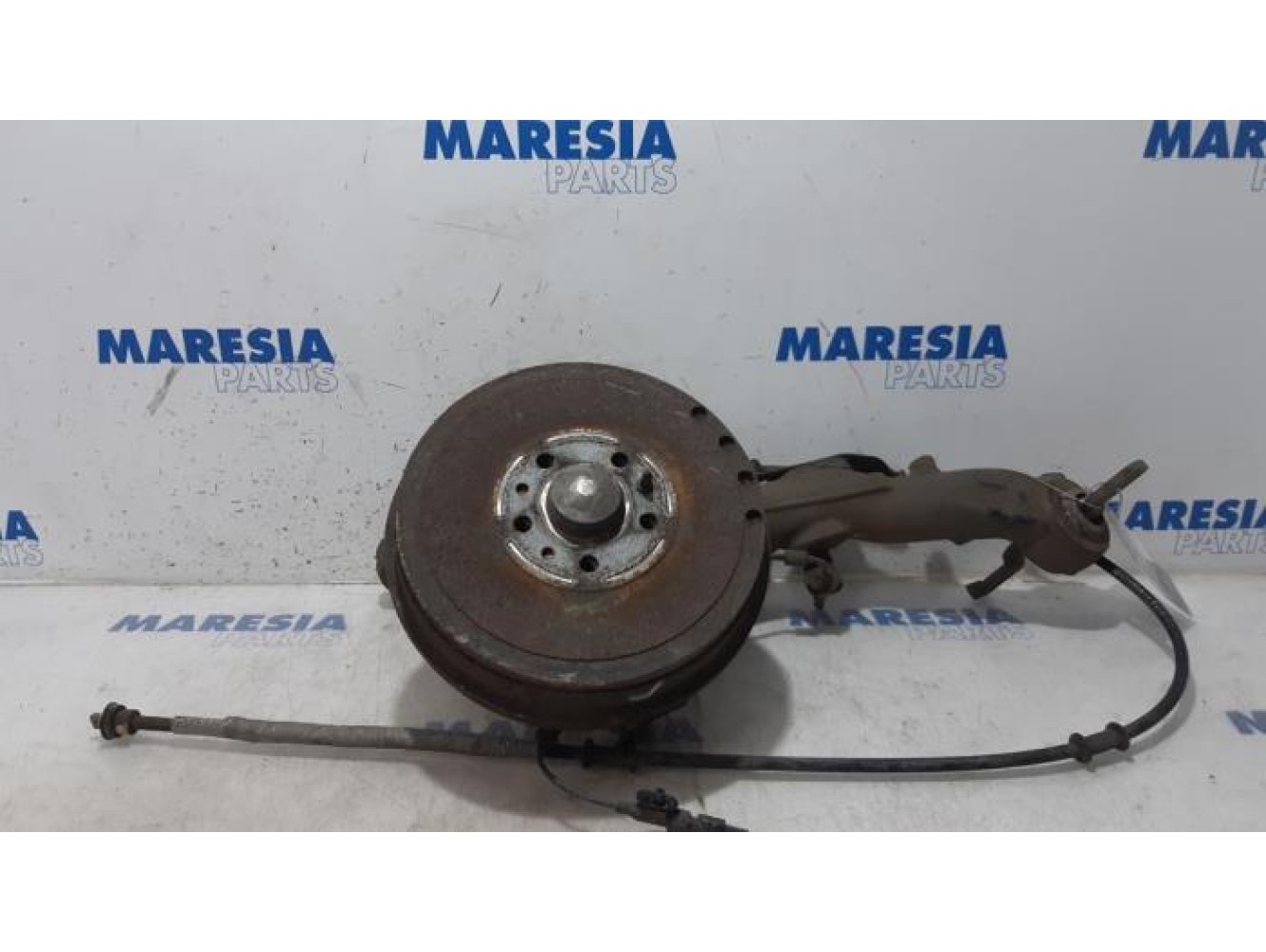Fiat - Doblo - Achsschenkel links hinten