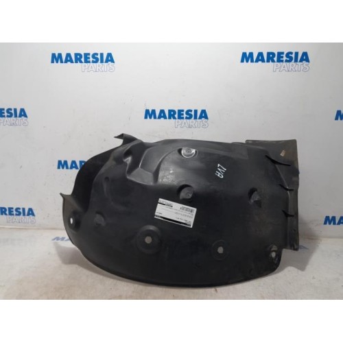 Renault - Kangoo - Wheel arch liner
