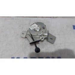 Peugeot - 3008 - Tailgate hinge