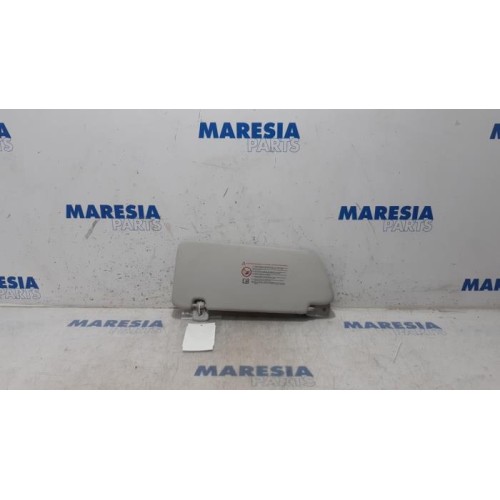 Peugeot - 3008 - Sun visor