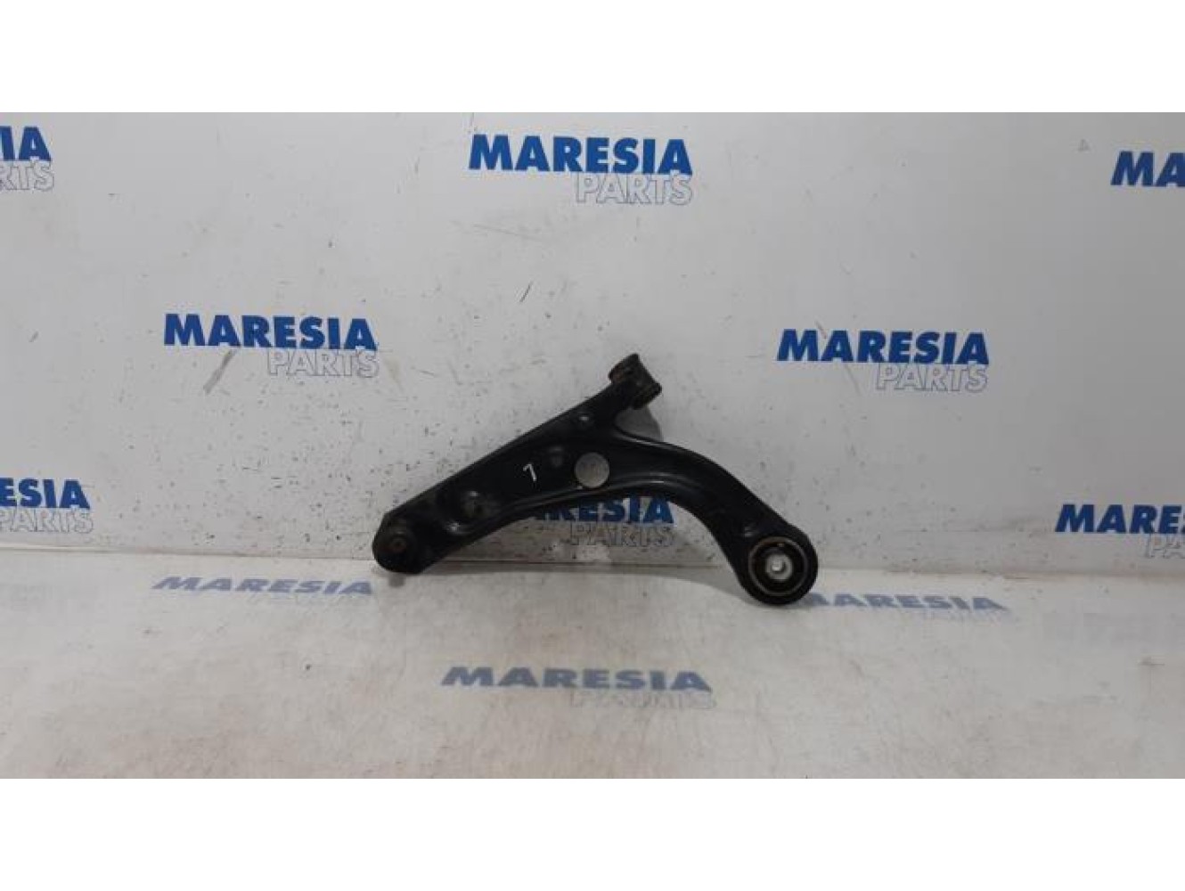 Fiat - Panda - Front lower wishbone, left