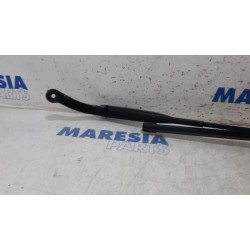 Fiat - Panda - Front wiper arm