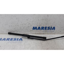 Fiat - Panda - Front wiper arm