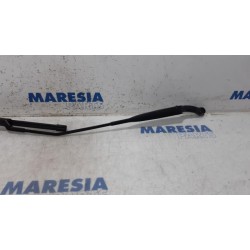 Fiat - Panda - Front wiper arm