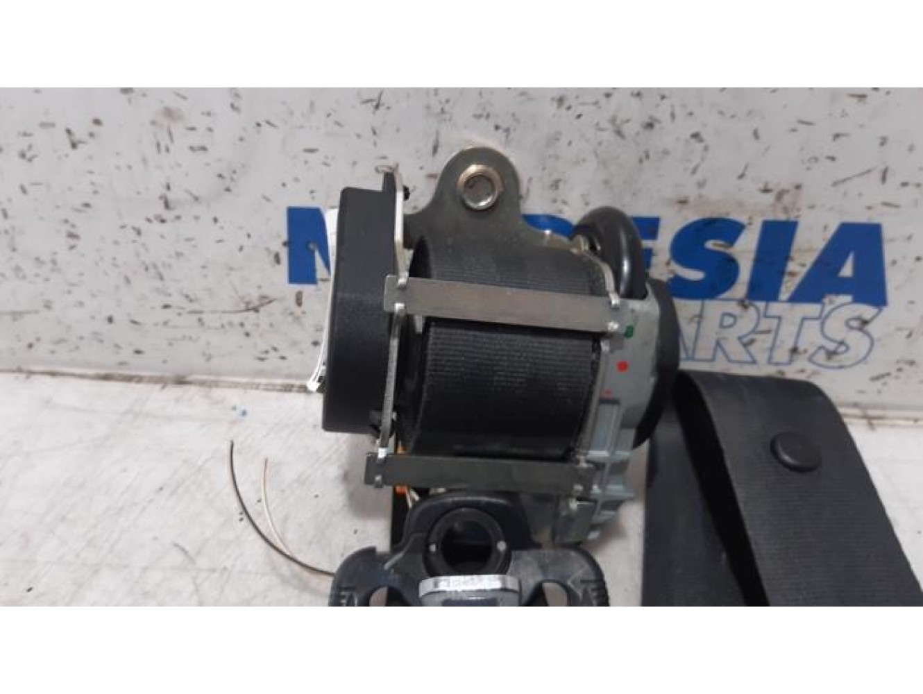 Fiat - Doblo - Front seatbelt, right