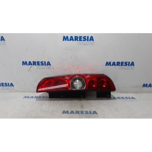 Fiat - Doblo - Taillight, right