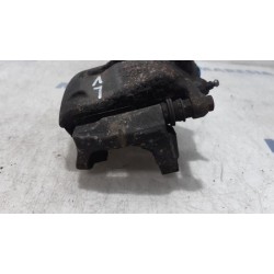 Renault - Kangoo - Front brake calliper, left