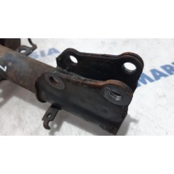 Renault - Kangoo - Front shock absorber rod, left