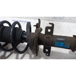 Renault - Kangoo - Front shock absorber rod, left