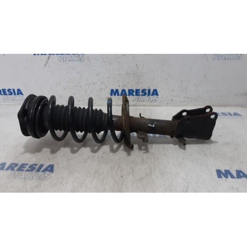 Renault - Kangoo - Front shock absorber rod, left