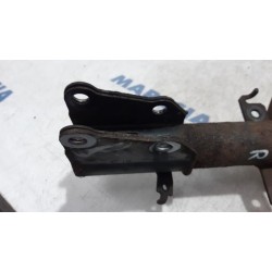 Renault - Kangoo - Front shock absorber rod, right