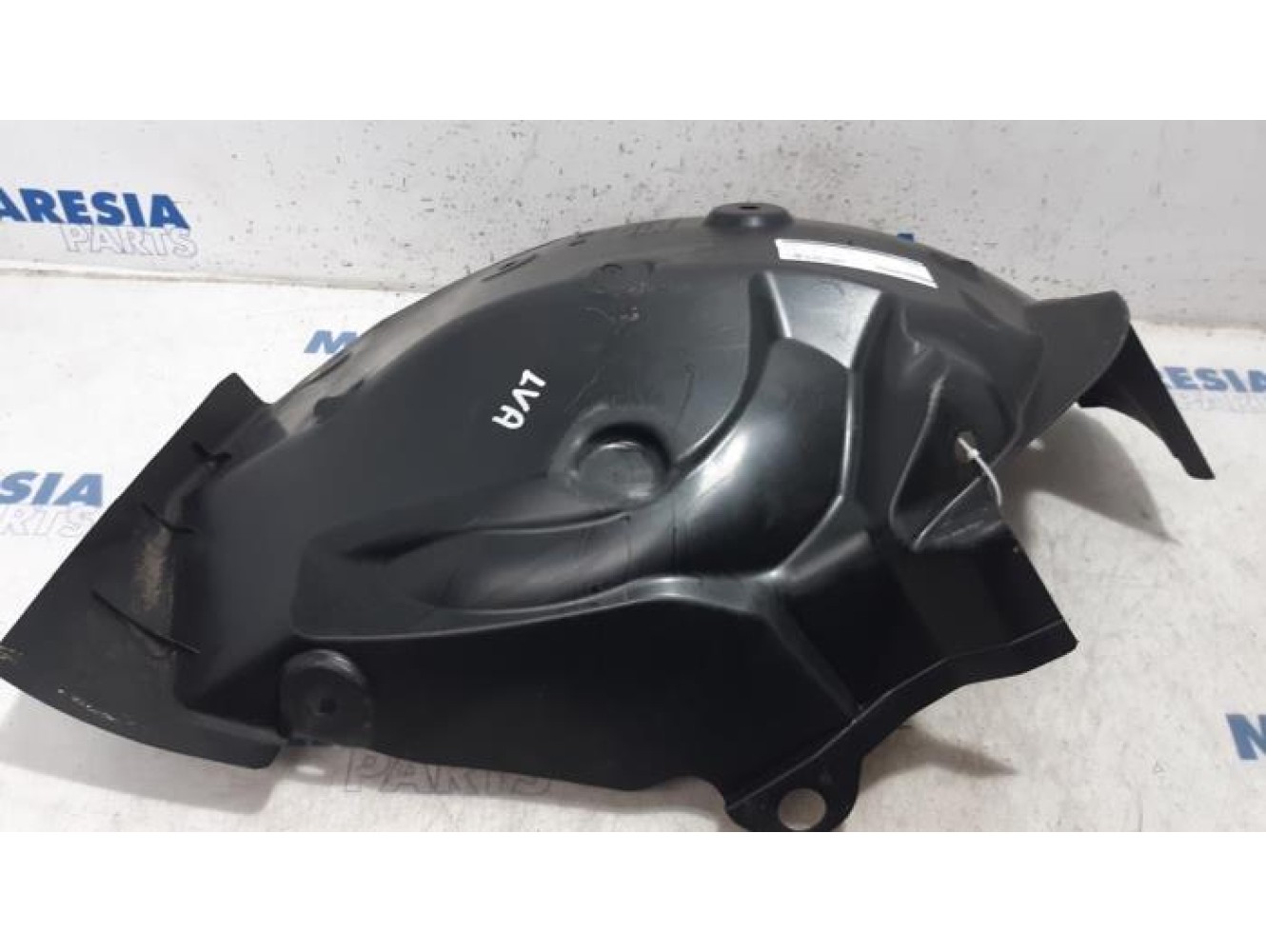 Renault - Kangoo - Wheel arch liner