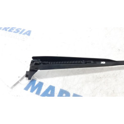 Renault - Kangoo - Front wiper arm