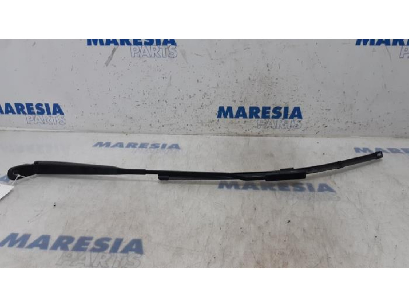 Renault - Kangoo - Front wiper arm