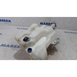 Peugeot - 3008 - Front windscreen washer reservoir
