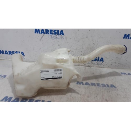 Peugeot - 3008 - Front windscreen washer reservoir