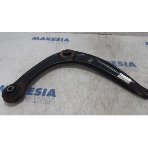 Peugeot - 3008 - Front lower wishbone, right