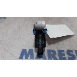 Peugeot - 3008 - Scheibensprüherpumpe vorne