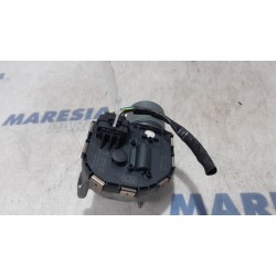 Peugeot - 3008 - Front wiper motor