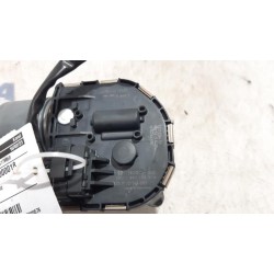 Peugeot - 3008 - Front wiper motor